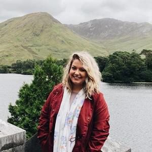 Meet your Posher, Michaela